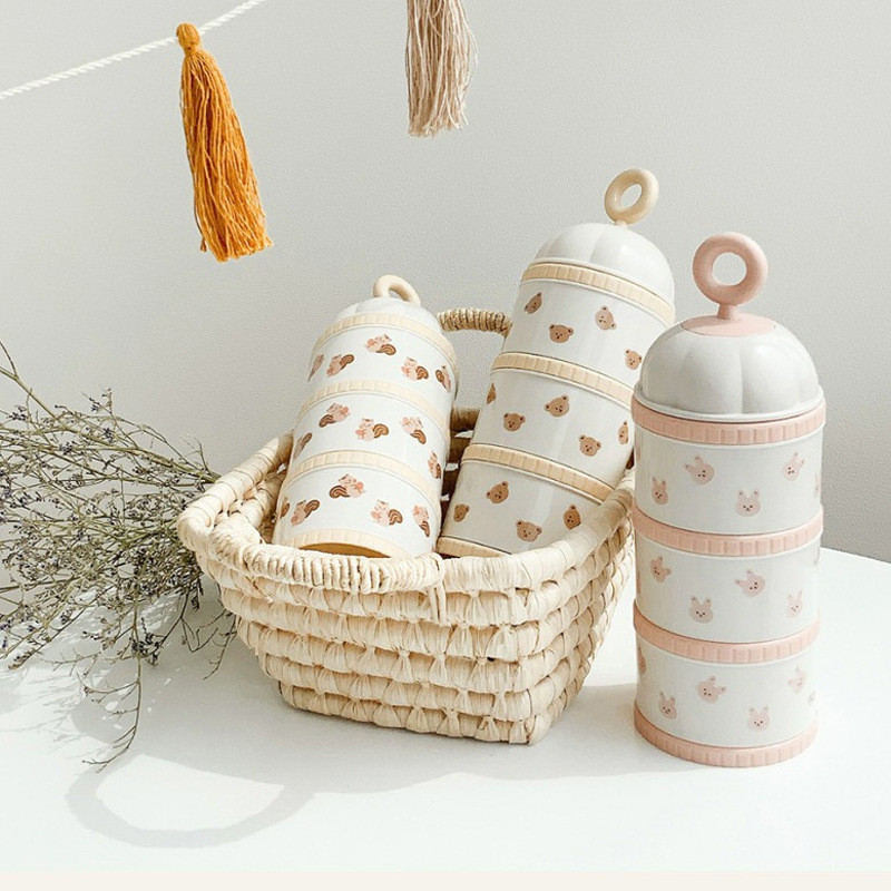 Feeding Baby Food - Urso bonito caixa de leite em